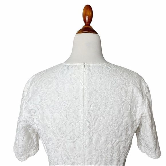 Theory White Lace Danaline LC Sheath Dress 2 - Picture 6 of 10